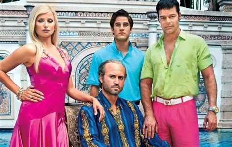 serie tv versace netflix|versace cast.